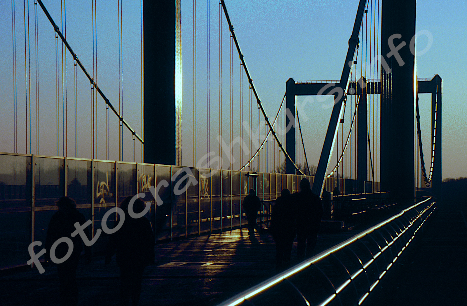 Rodenkirchner Brücke in Köln